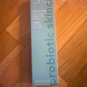 TULA Skincare Filter Primer - Blue